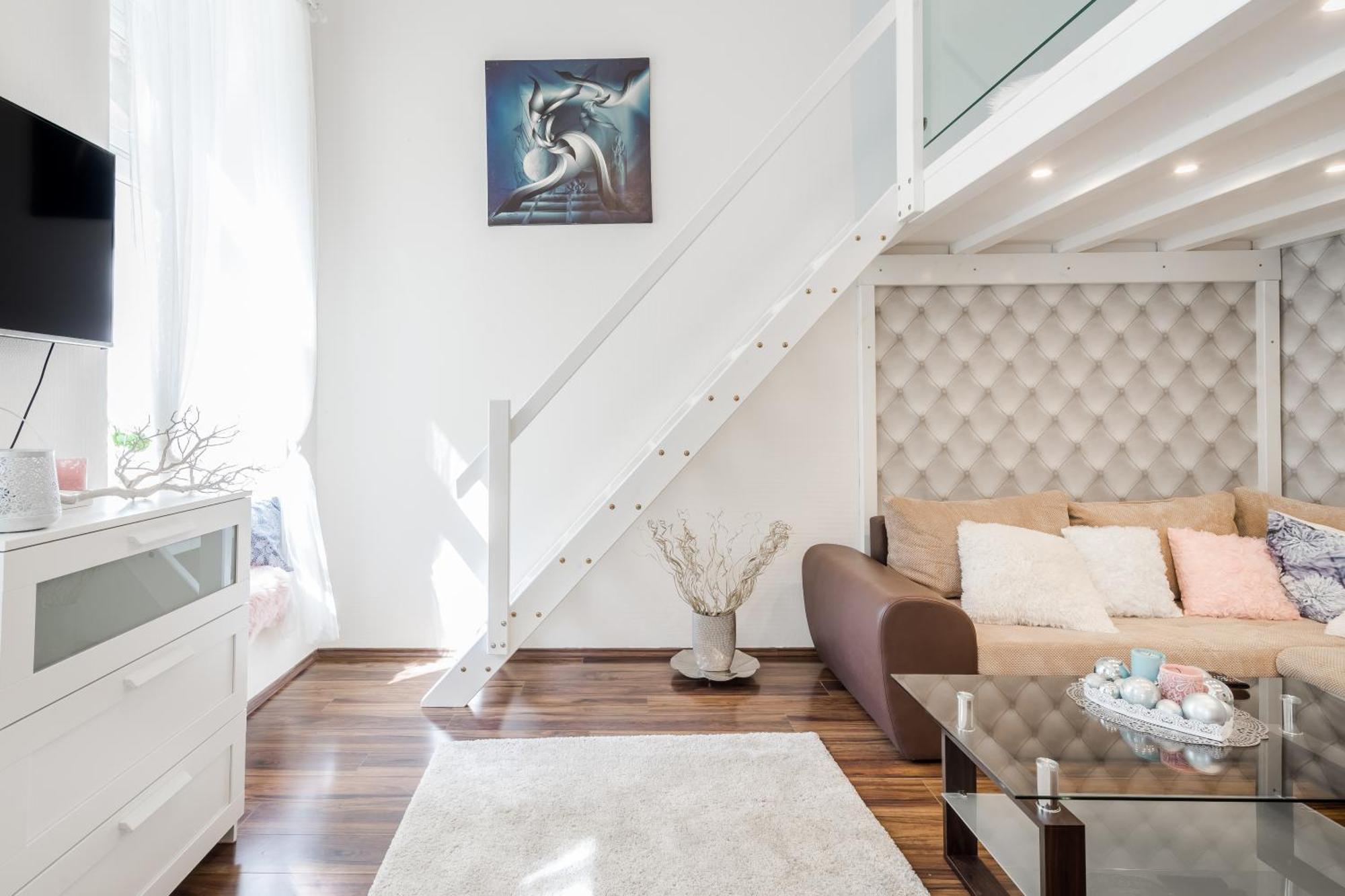 Bpr Stylish Mosaic Home With Terrace บูดาเปสต์ ภายนอก รูปภาพ