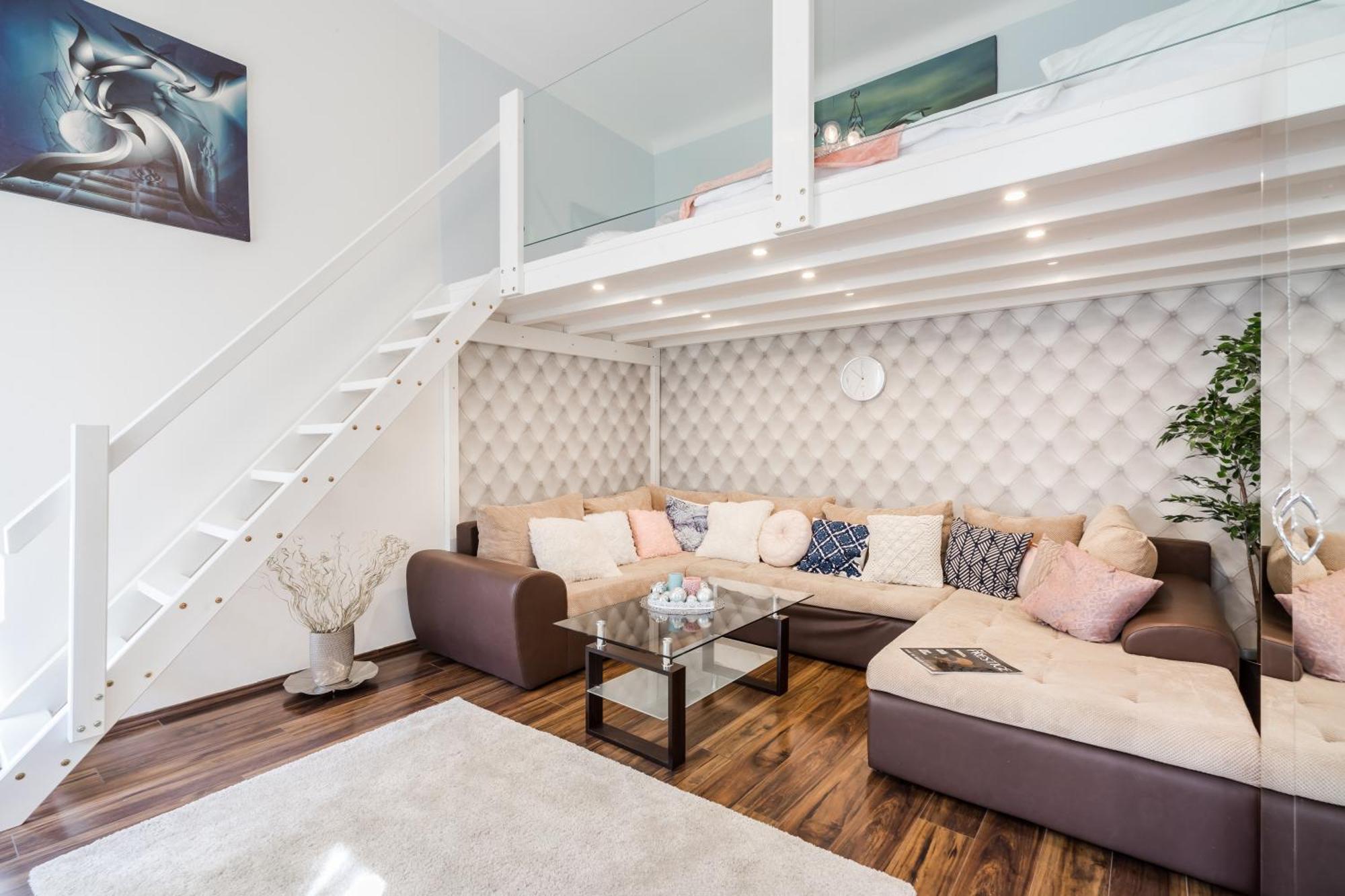 Bpr Stylish Mosaic Home With Terrace บูดาเปสต์ ภายนอก รูปภาพ